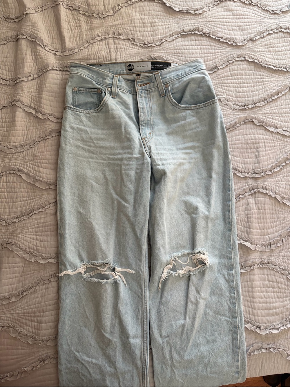 Levi's ‘94 baggy silver tab Light Blue Straight Leg Ripped Jeans